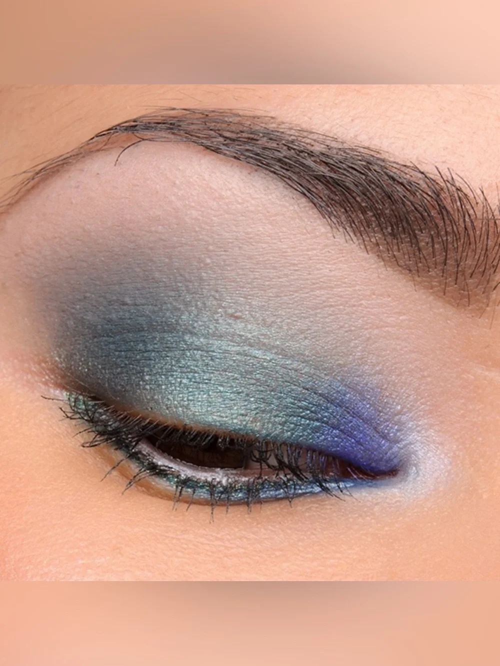 L’Oréal eyeshadow quad 211 Blue Haute Couture Brazen Bolds Smokey Eyes